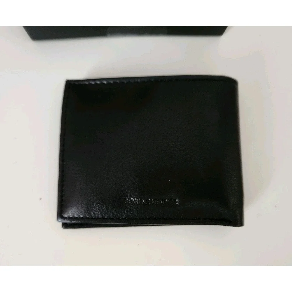 True Religion Genuine Leather RFID‎ Blocking men's Wallet Black